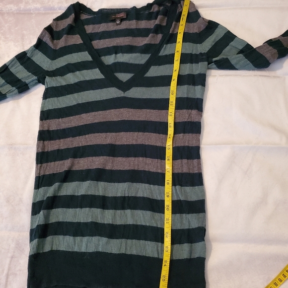 The Limited Green and Blue Sweater - Picture 6 of 8